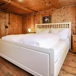 Mit Sauna *